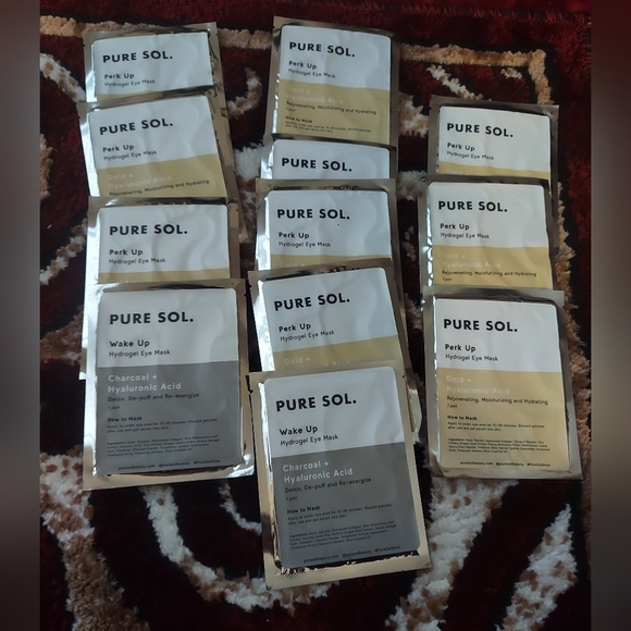 Bundle of pure sol perk up hydrogel eye masks. Please see pictures for details.